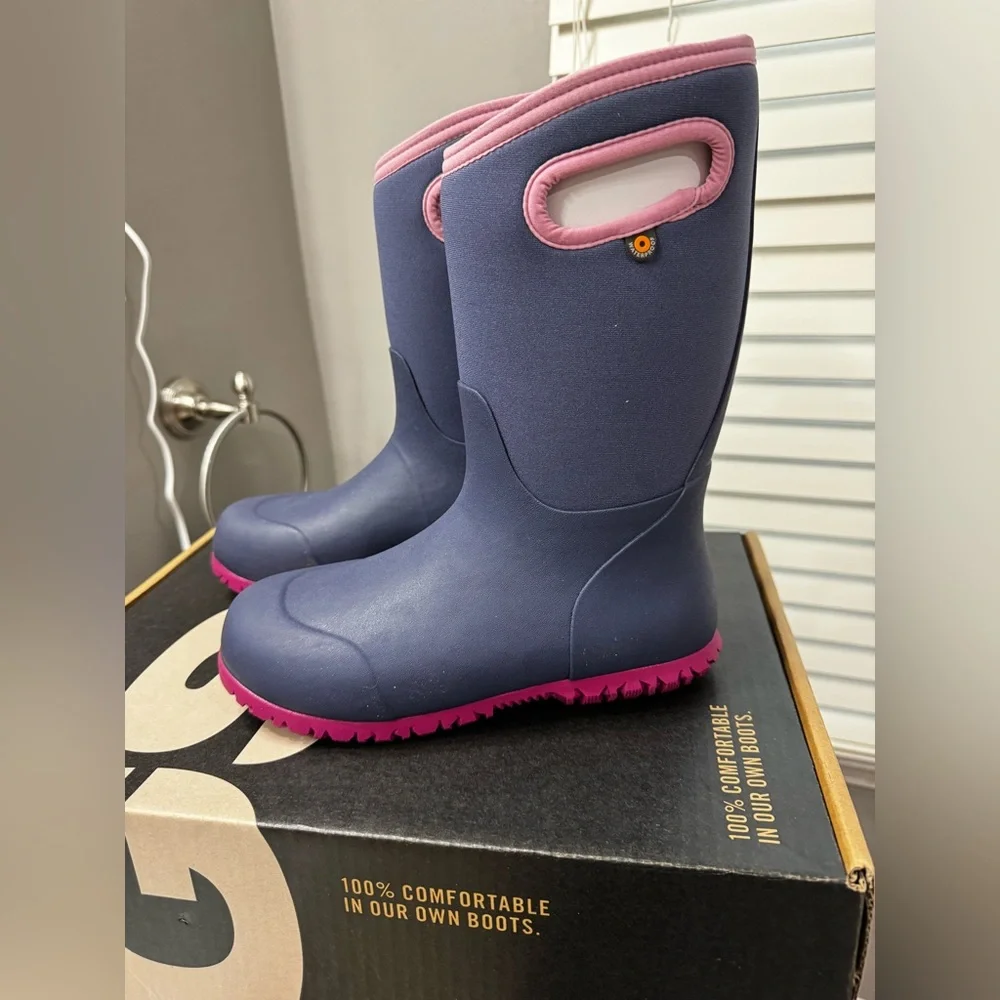 🥾🆕Bogs York Solid Waterproof Insulated Midcalf Rubber Boot Grape/Raisin, Size 5🥾